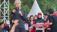 Bakal calon presiden (Bacapres) Ganjar Pranowo hadir menemui relawan pendukungnya di Bumi Perkemahan Cibubur, Jakarta Timur.