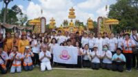 Gubernur Jambi, Al Haris saat menghadiri Hari Raya Waisak 2567 BE/2023 M di Candi Muaro Jambi.