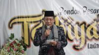 Wakil Gubernur (Wagub) Jambi, Abdullah Sani saat hadiri acara Tahsyakuran Khotmil Qur'an di Pondok Pesantren (Ponpes) Tarbiyatul Ummah, Sungai Gelam, Muarojambi.