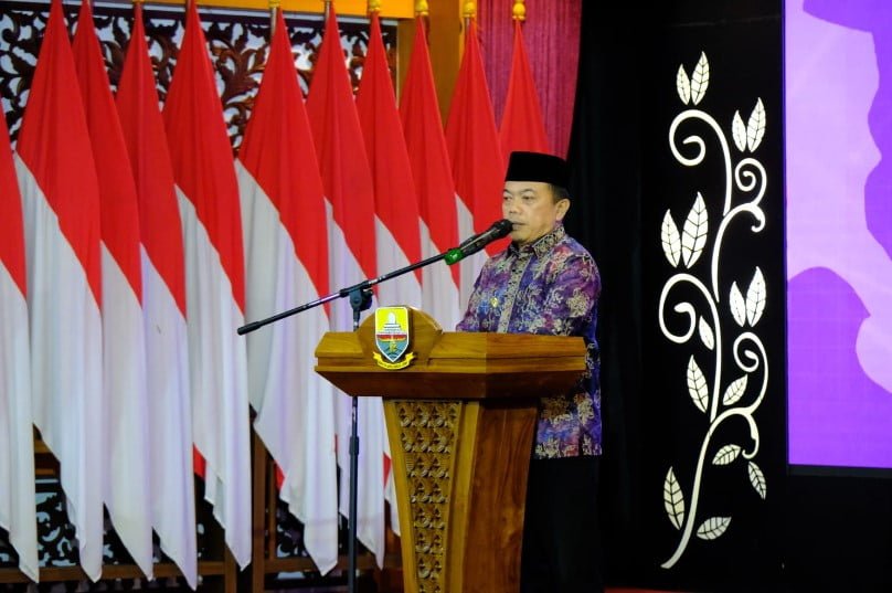 Gubernur Jambi, Al Haris.