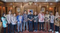 wakil gubernur jambi, abdullah sani terima rombongan audiensi kpid provinsi.