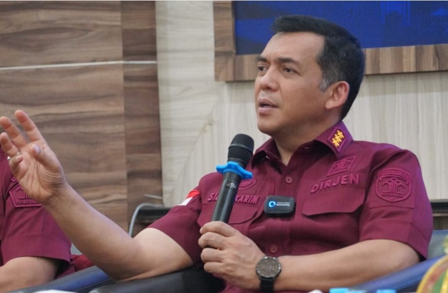 direktur jenderal imigrasi kemenkumham, silmy karim menjelaskan golden visa bagi wna yang ingin berinvestasi di indonesia. direktur jenderal imigrasi kemenkumham, silmy karim menjelaskan golden visa bagi wna yang ingin berinvestasi di indonesia.