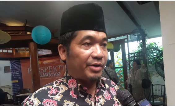 direktur eksekutif lingkar madani indonesia, ray rangkuti.