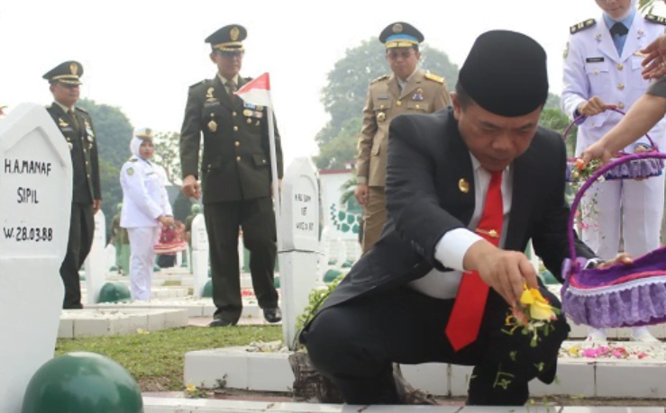 gubernur jambi, al haris.. gubernur jambi, al haris..