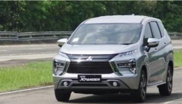 mitsubishi xpander hybrid.