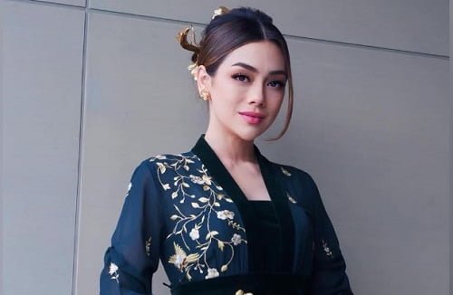 celine evangelista stevan orang yang sangat baik dan spesial
