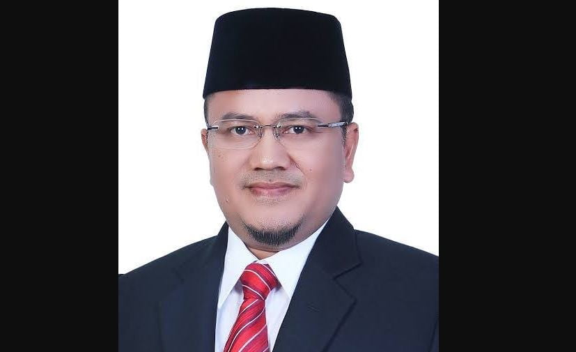 ketua dpd pan kota jambi maulana.