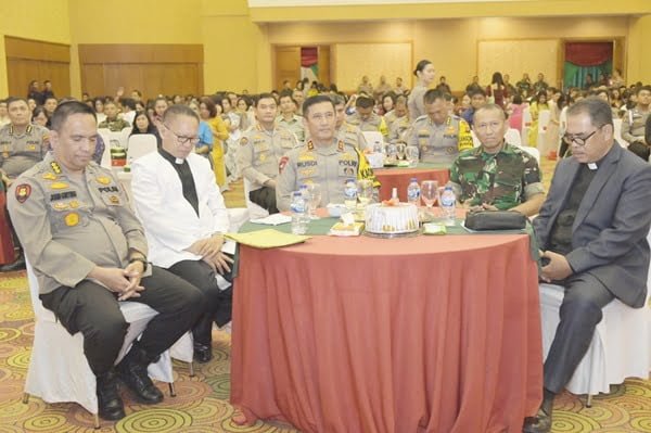 kapolda jambi bersama danrem
