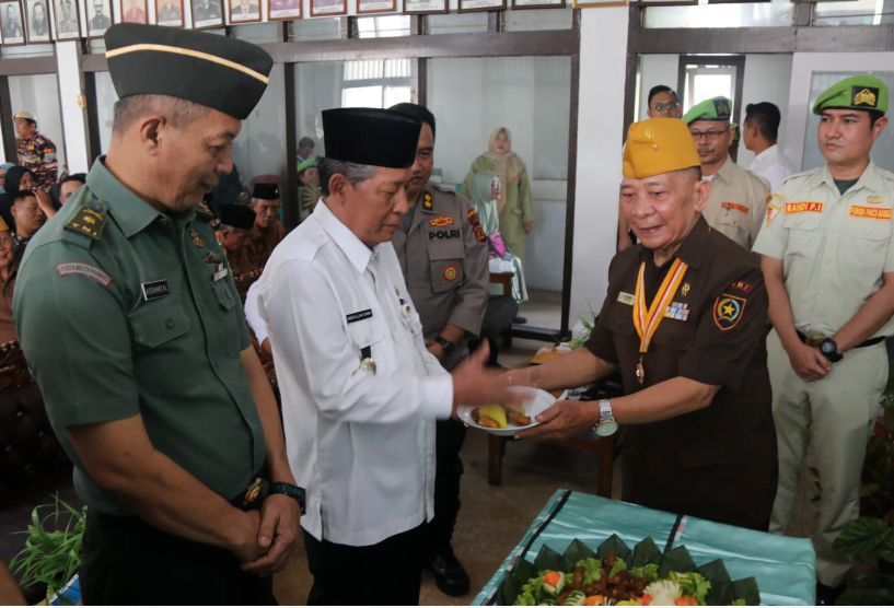 wagub pada peringatan hut legiun veteran republik indonesia (lvri) dan hut pemuda panca marga (ppm) wagub pada peringatan hut legiun veteran republik indonesia (lvri) dan hut pemuda panca marga (ppm)