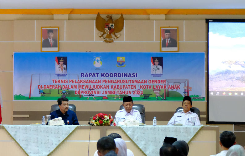 wakil gubernur jambi, abdullah sani saat membuka rakortek pelaksanaan pengarusutamaan gender (pug) di daerah