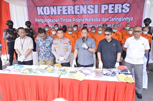 ditresnarkoba polda jambi sudah amankan 8,8 kg sabu