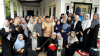 dr maulana menghadiri acara majelis ta'lim bkmt kelurahan suka karya kecamatan kota baru.