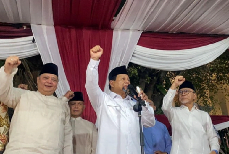Capres Prabowo Subianto pidato usai menang Pilpres 2024 di Kertanegara, Jakarta.