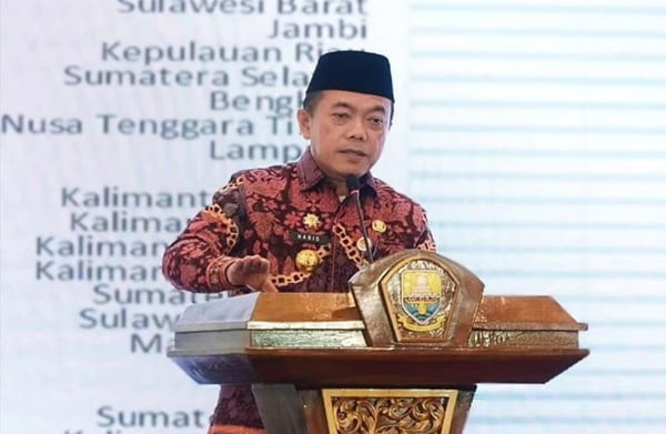 al haris kader pan yng juga gubernur jambi