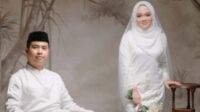 dr essy risdianti dan muhammad iqbal. dr essy risdianti dan muhammad iqbal.