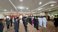 Pj Bupati Merangin H Mukti melantik 60 Pejabat Eselon III dan IV di auditorium rumah dinas Bupati Merangin. Rabu (17/4/2024).