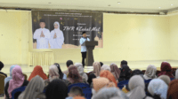 H.Maulana menggelar acara silaturahmi bersama ratusan karyawan karyawati di Aula Kampus IAMA Jambi.