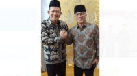 bambang bayu suseno atau bbs (kiri) bersama waketum dpp pan, yandri susanto (kanan).