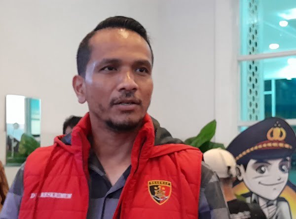dirreskrimum polda jambi, kombes pol andri ananta yudhistira. dirreskrimum polda jambi, kombes pol andri ananta yudhistira.