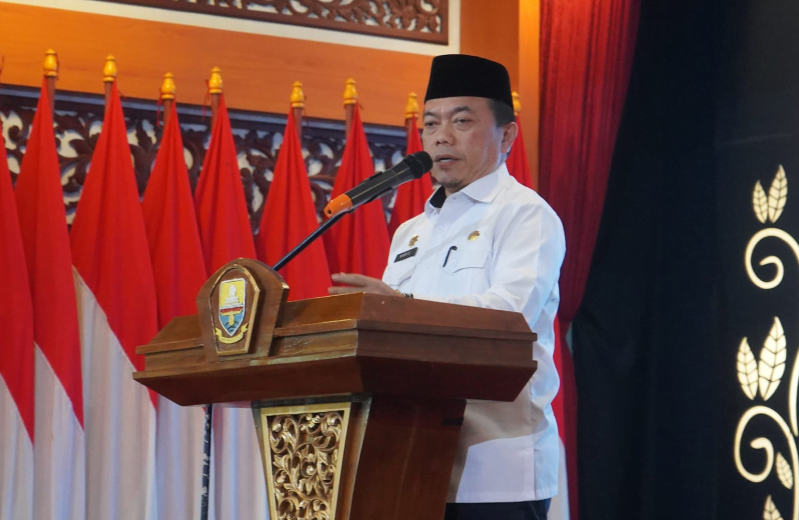 gubernur saat menghadiri pelantikan pengurus pusat ikatan alumni universitas jambi (ika unja) periode 2023 2027