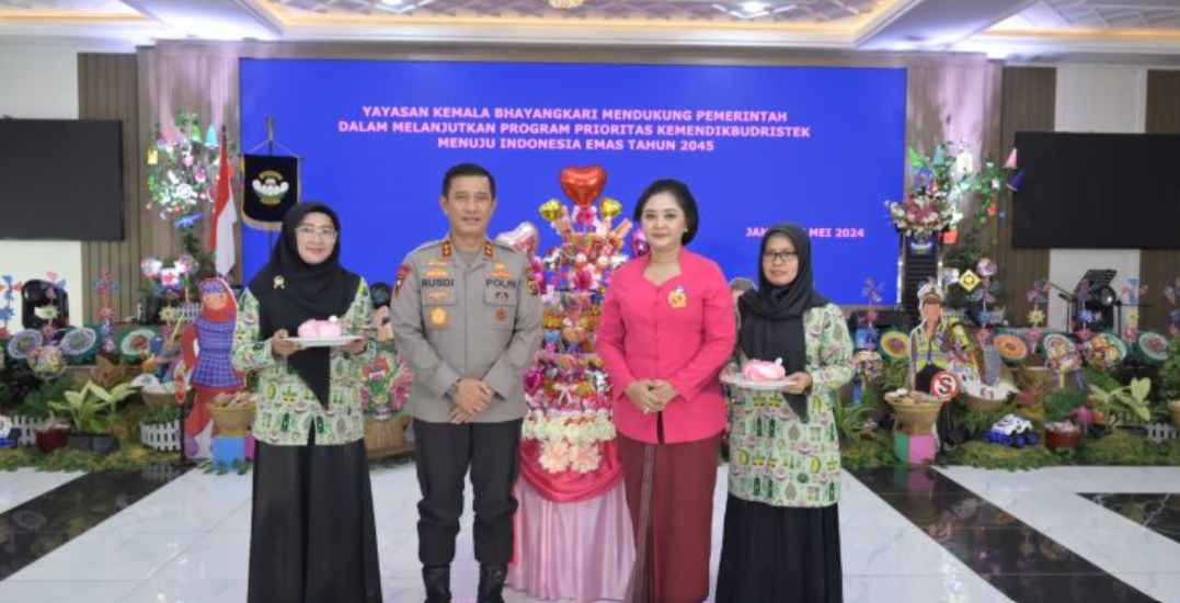 hut yayasan kemala bhayangkari ke 44
