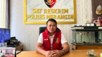 Kasat Reskrim Polres Merangin IPTU Mulyono saat memberikan keterangan pers. Kamis (2/5/2024). Kasat Reskrim Polres Merangin IPTU Mulyono saat memberikan keterangan pers. Kamis (2/5/2024).