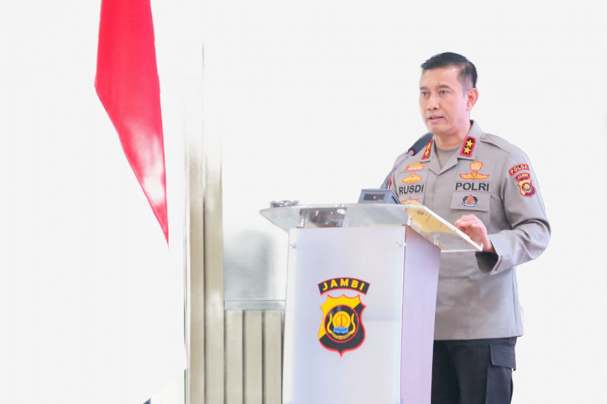 kapolda jambi, irjen pol. rusdi hartono membuka langsung kegiatan acara pembukaan rapat kerja fungsi pengawasan (rakerwas) jajaran polda jambi tahun 2024