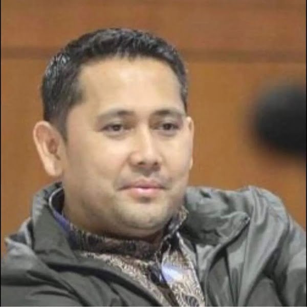 m syukur m syukur