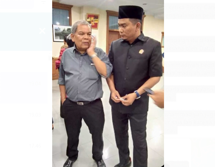 Rocky Candra sebagai anggota DPR RI (kanan) Bersama Wakil Ketua Pimpinan Wilayah Muhammadiyah Jambi Bidang Politik dan Kebijakan Publik Muhammadiyah Nasroel Yasier (kiri). Rocky Candra sebagai anggota DPR RI (kanan) Bersama Wakil Ketua Pimpinan Wilayah Muhammadiyah Jambi Bidang Politik dan Kebijakan Publik Muhammadiyah Nasroel Yasier (kiri).
