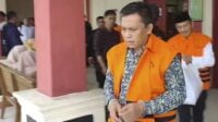 sofyan ali cs jalani sidang perdana kasus korupsi suap ketok palu rapbd jambi