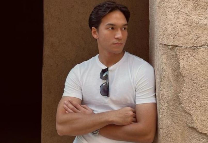 aktor tampan rafael adwel berakting di serial berjudul just wanna say i love u