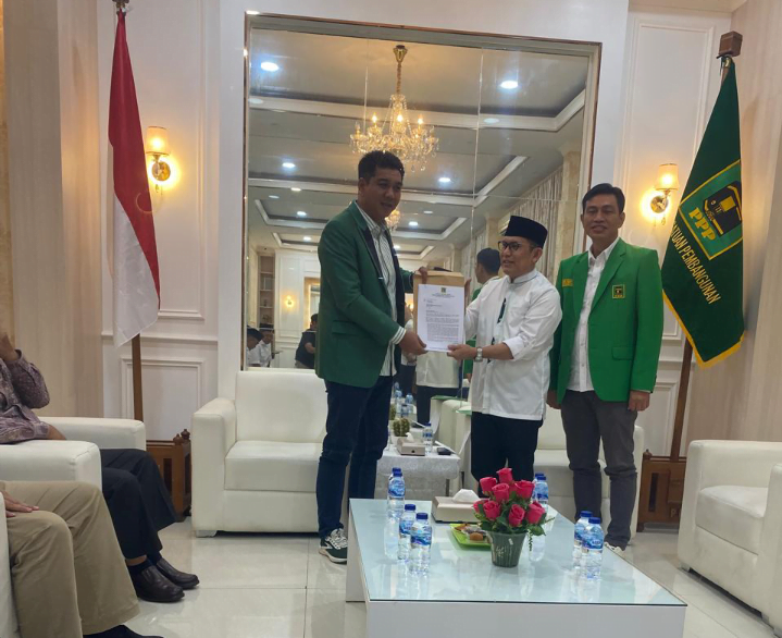 Nilwan Yahya resmi terima rekom PPP untuk Pilbup Merangin. Jum'at (14/6/2024).