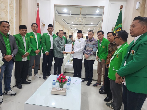 Paslon Bupati Muaro Jambi, Asnawi - Sentot Terima Rekom PPP.