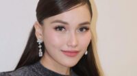 ayu ting ting hilangkan tahi lalat di wajah ayu ting ting hilangkan tahi lalat di wajah