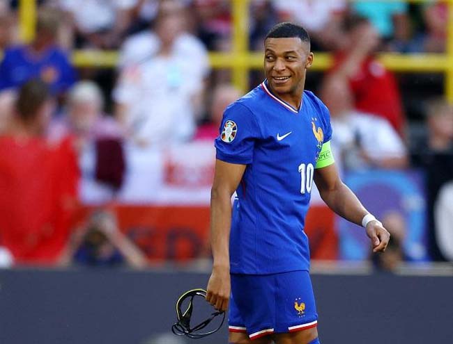 kylian mbappe kylian mbappe