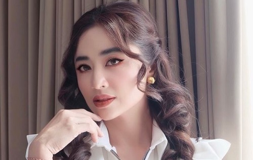 meski di endorse rp1 miliar dewi perssik tak mau oplas di korea