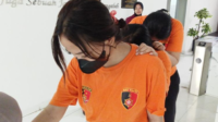 satreskrim polres bogor mengamankan empat selebgram yang mempromosikan situs judi online di media sosial
