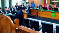 sidang lanjutan peninjauan kembali (pk) kasus saka tatal di pengadilan negeri (pn) cirebon menghadirkan mantan kabareskrim polri, susno duadji