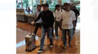 Ari Lasso tiba di jambi dalam rangka meriahkan deklarasi H Abdul Rahman-Andi Muhammad Guntur for Pilwako Jambi 2024. Foto : ist