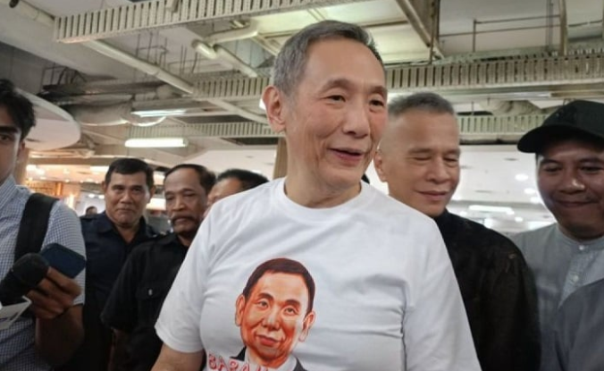 jusuf hamka memutuskan mundur dari golkar dan kontestasi pilkada. keputusan itu menyusul airlangga hartarto yang mundur dari ketum. jusuf hamka memutuskan mundur dari golkar dan kontestasi pilkada. keputusan itu menyusul airlangga hartarto yang mundur dari ketum.