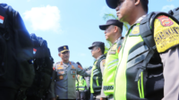kapolda jambi, irjen pol rusdi hartono melakukan pengecekan pengamanan di polres tanjab barat dan polres muaro jambi