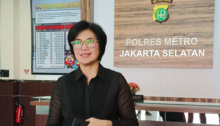 kepala seksi (kasi) humas polres metro jakarta selatan akp nurma dewi.