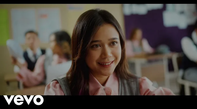 lagu cinta kau dimana brisia jodie. lagu cinta kau dimana brisia jodie.