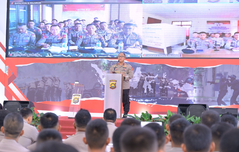 wakapolda jambi, brigjen pol edi mardianto saat buka latihan pra operasi mantap praja siginjai 2024. wakapolda jambi, brigjen pol edi mardianto saat buka latihan pra operasi mantap praja siginjai 2024.