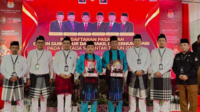 kpu verifikasi berkas calon gubernur jambi haris sani memenuhi syarat