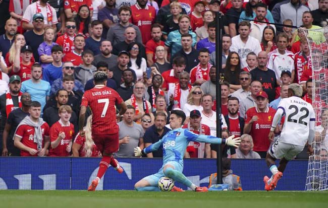 liverpool bantai bournemouth