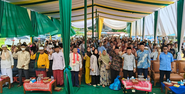 calon kuat gubernur jambi nomor urut 2 al haris bersilaturahmi dengan tokoh masyarakat se kecamatan mandiangin, kabupaten sarolangun calon kuat gubernur jambi nomor urut 2 al haris bersilaturahmi dengan tokoh masyarakat se kecamatan mandiangin, kabupaten sarolangun