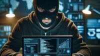 cybercrime atau kejahatan siber merujuk pada berbagai jenis kejahatan yang dilakukan melalui jaringan komputer dan internet.