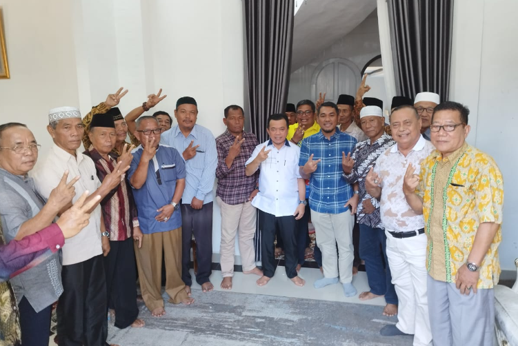 dikomandoi ketua dpd golkar merangin herman efendi, sedikitnya ratusan pensiunan tni, polri, wara kauri di kabupaten merangin, siap berjibaku memenangkan haris sani dikomandoi ketua dpd golkar merangin herman efendi, sedikitnya ratusan pensiunan tni, polri, wara kauri di kabupaten merangin, siap berjibaku memenangkan haris sani