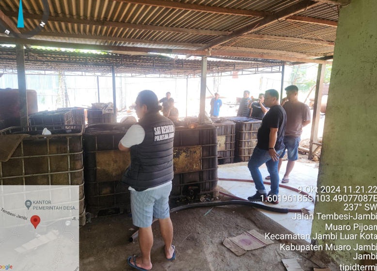 gudang minyal ilegal di muaro jambi digerebek gudang minyal ilegal di muaro jambi digerebek